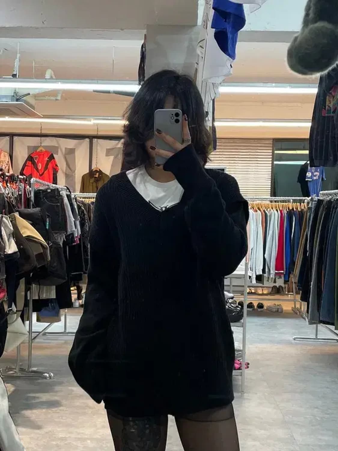 프리 crunky_youth 여자 브이넥 니트 스웨터 블랙 상품이미지1