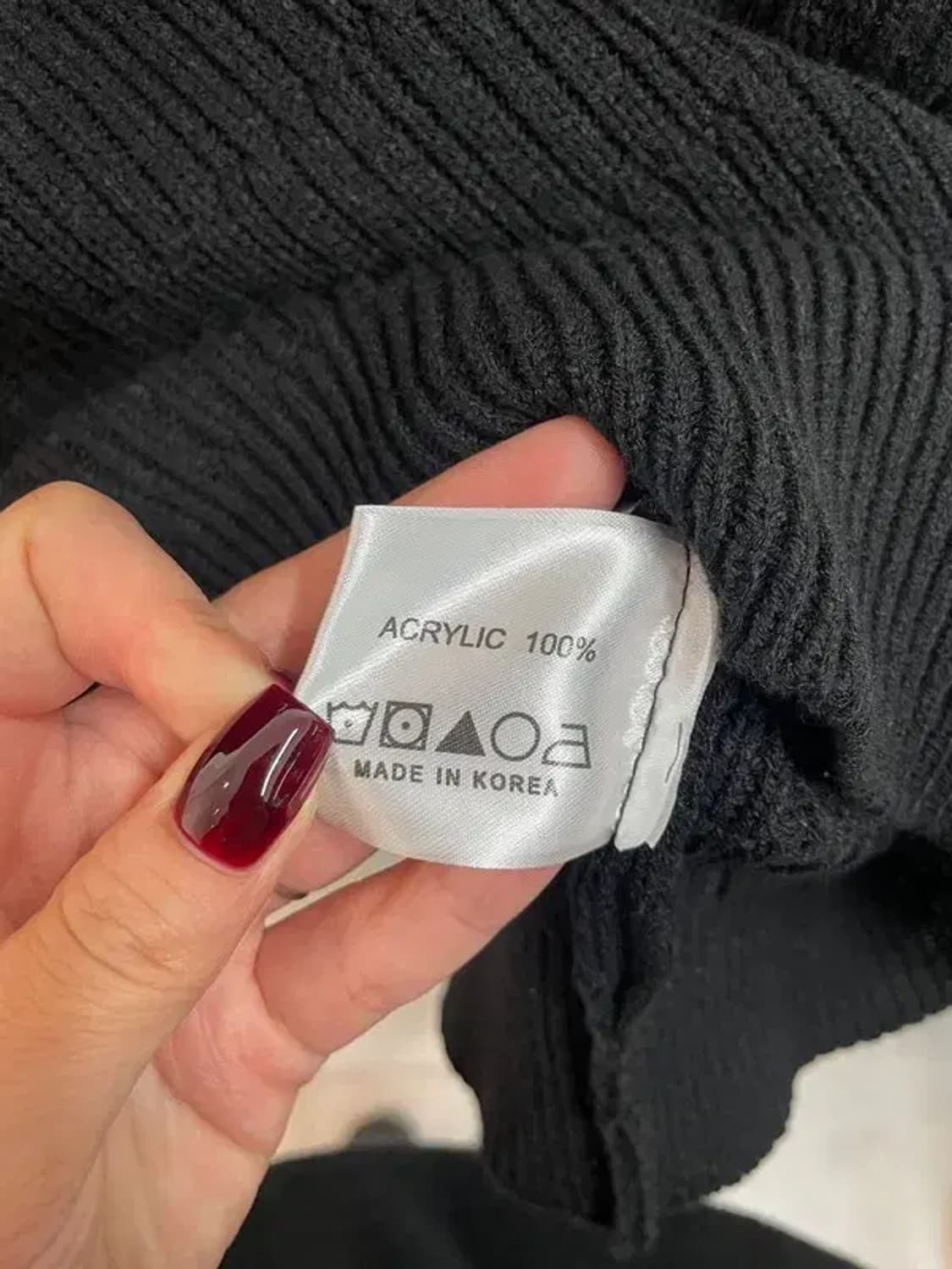 프리 crunky_youth 여자 브이넥 니트 스웨터 블랙 상품이미지6