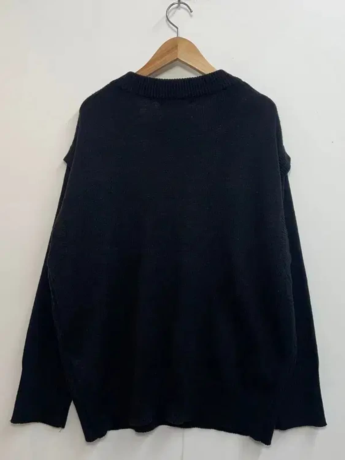 프리 crunky_youth 여자 브이넥 니트 스웨터 블랙 상품이미지7