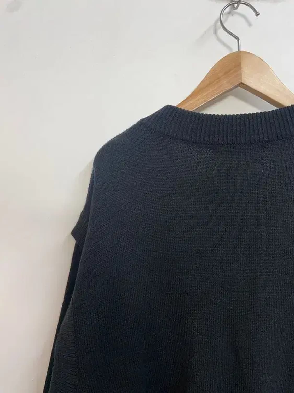 프리 crunky_youth 여자 브이넥 니트 스웨터 블랙 상품이미지9