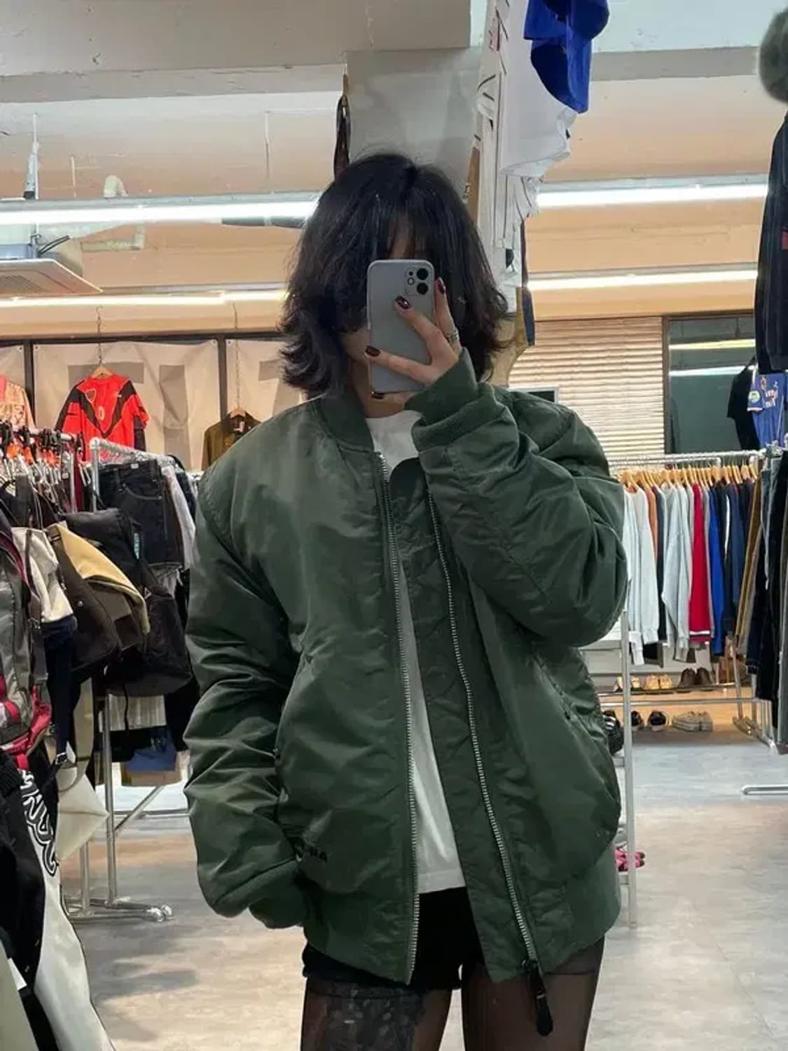 미디움 알파 인더스트리 오버핏 MA-1 항공점퍼 카키 상품이미지1