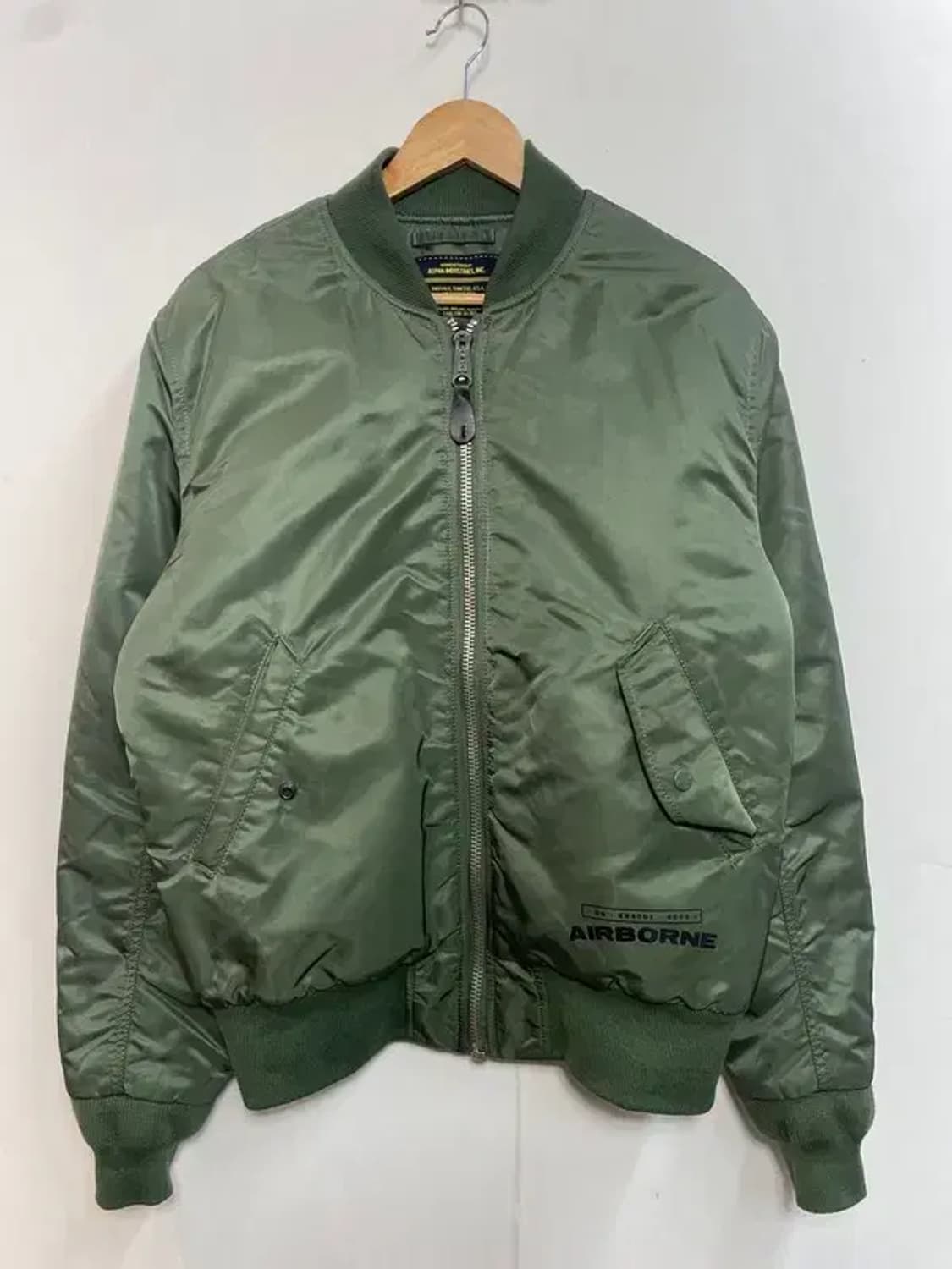 미디움 알파 인더스트리 오버핏 MA-1 항공점퍼 카키 상품이미지2