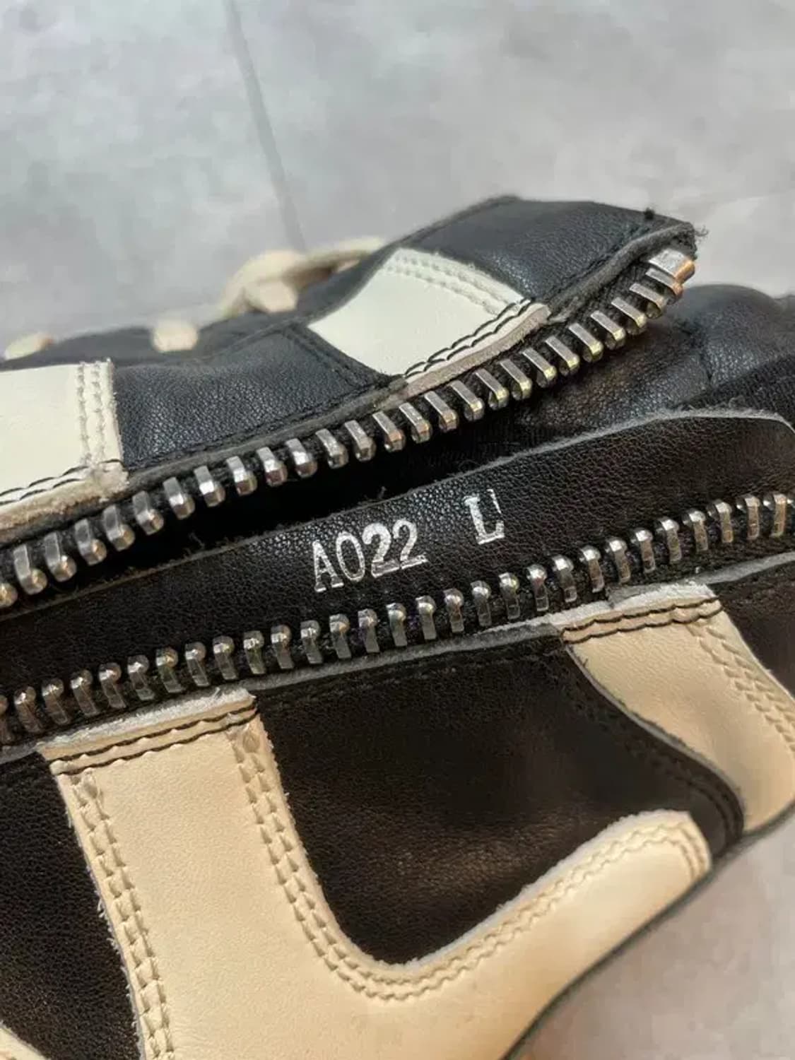 라지 LOCAL  배색 패턴 하이탑 스니커즈 상품이미지6