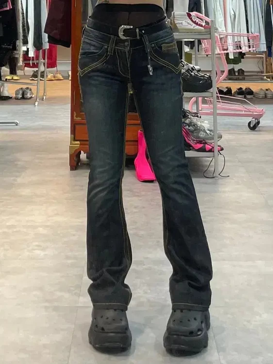 25 SOVAGE 여자 빈티지 로우라이즈 부츠컷 데님 팬츠 상품이미지1