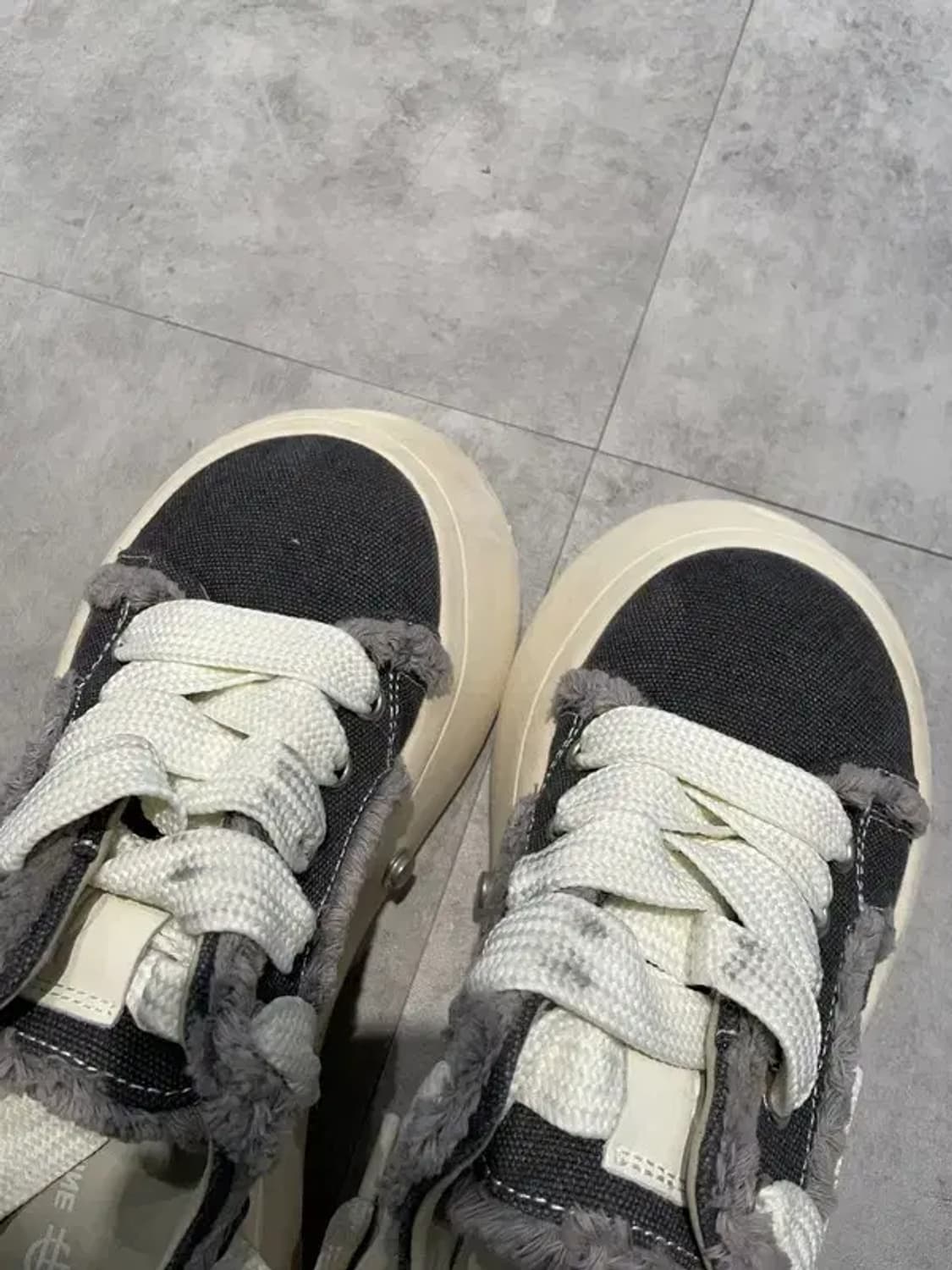 39사이즈 새상품 hoof 키높이 스니커즈 상품이미지2