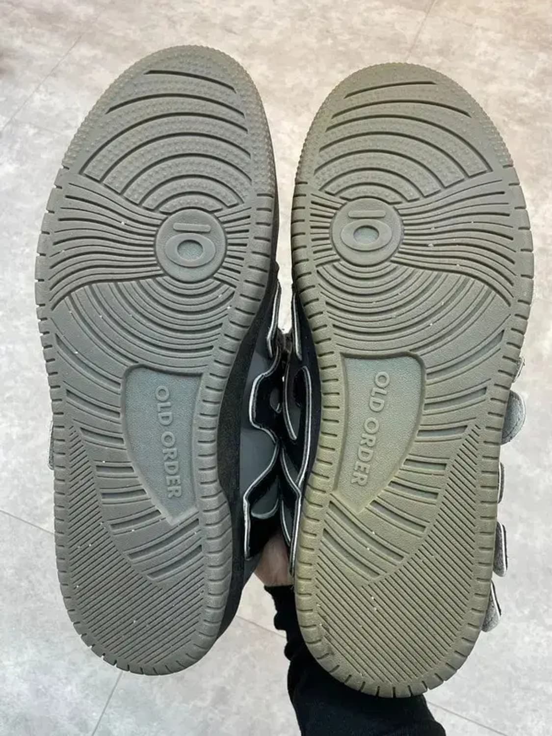 43 새상품 올드오더 올블랙 스케이터 스니커즈 상품이미지10