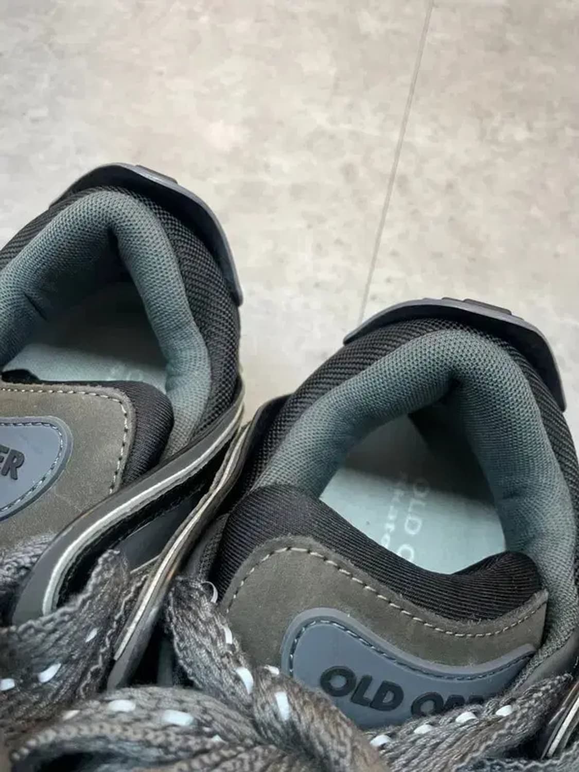 43 새상품 올드오더 올블랙 스케이터 스니커즈 상품이미지8