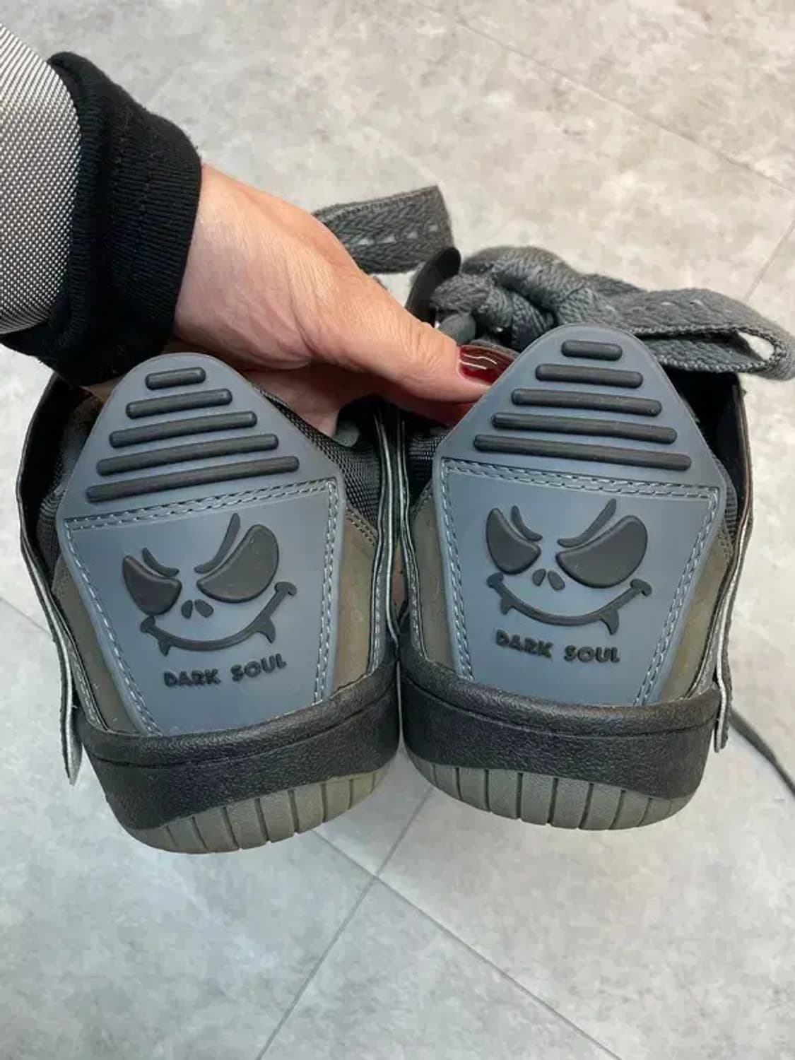 43 새상품 올드오더 올블랙 스케이터 스니커즈 상품이미지9