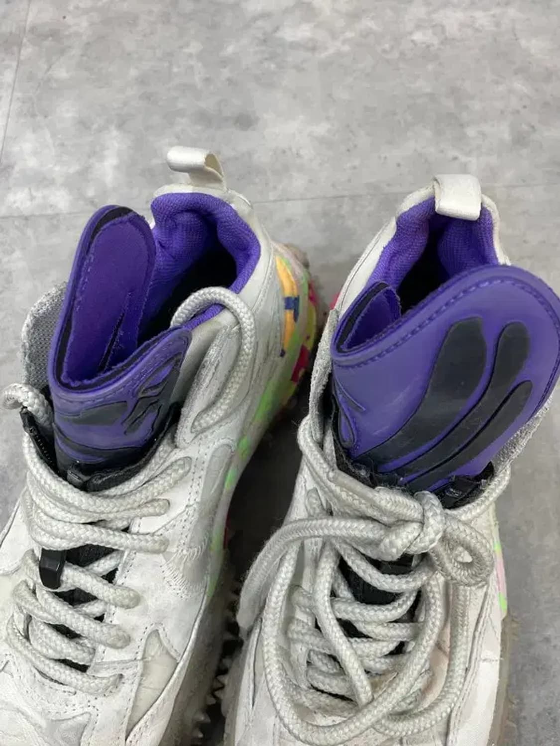265 나이키 x 오프화이트 테라 포마 서밋 화이트 앤 싸이킥 퍼플 상품이미지6