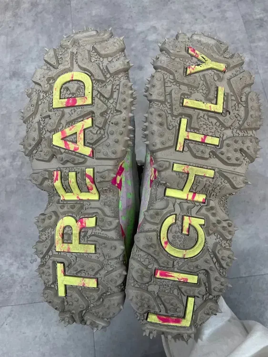 265 나이키 x 오프화이트 테라 포마 서밋 화이트 앤 싸이킥 퍼플 상품이미지8