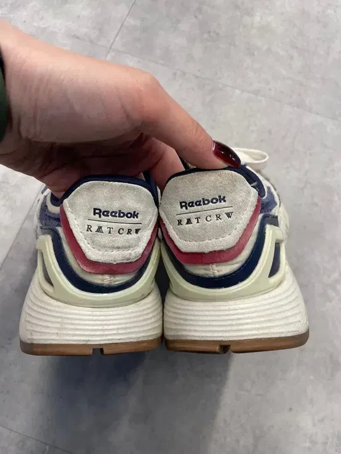 245 리복 x 로맨틱크라운 클래식 레거시 AZ 초크 상품이미지9