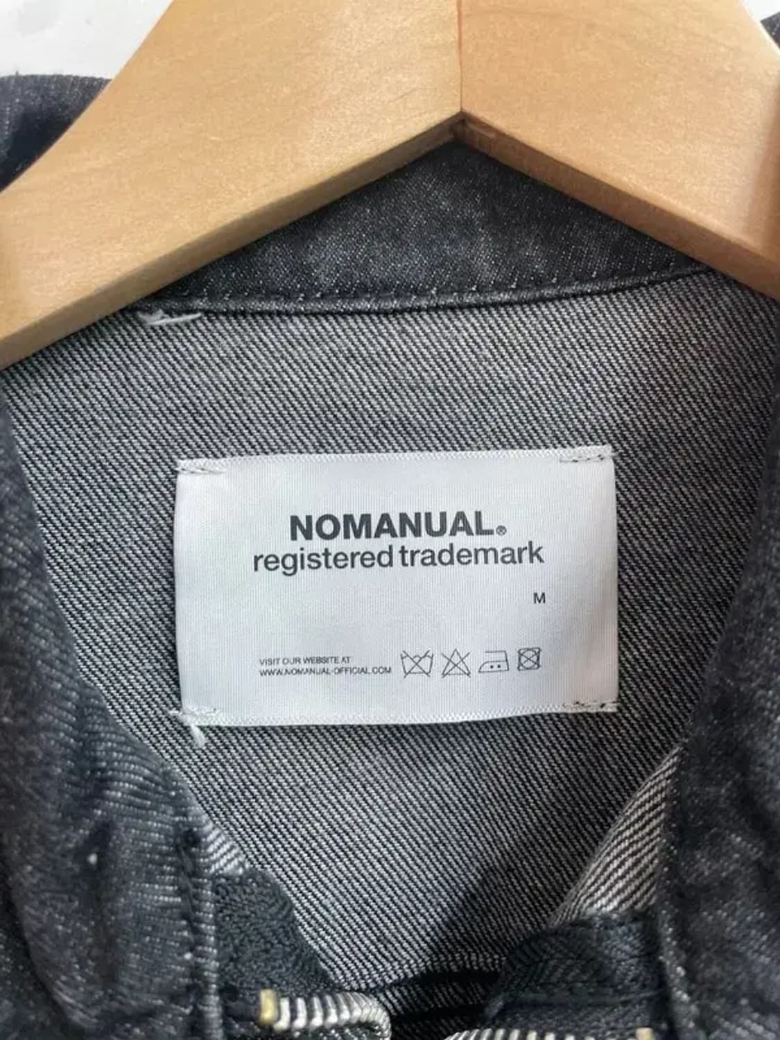 미디움 노매뉴얼 더현대서울 팝업 한정판 트라이벌 데님 트러커 자켓 상품이미지4