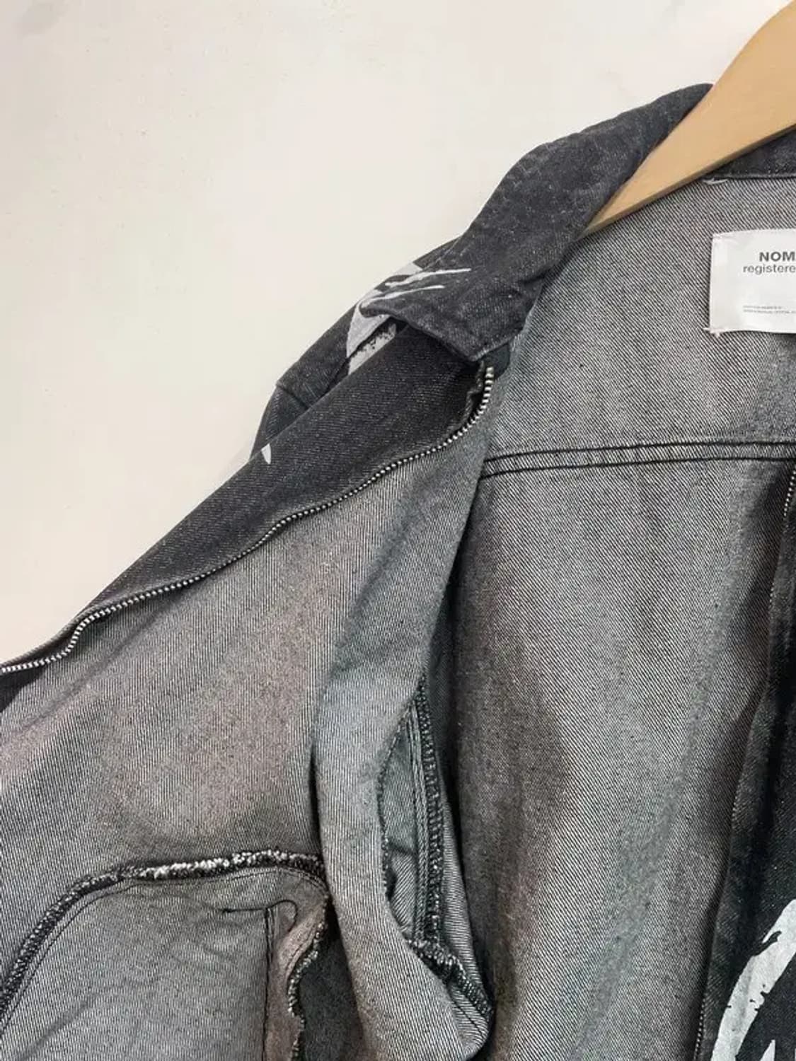 미디움 노매뉴얼 더현대서울 팝업 한정판 트라이벌 데님 트러커 자켓 상품이미지5