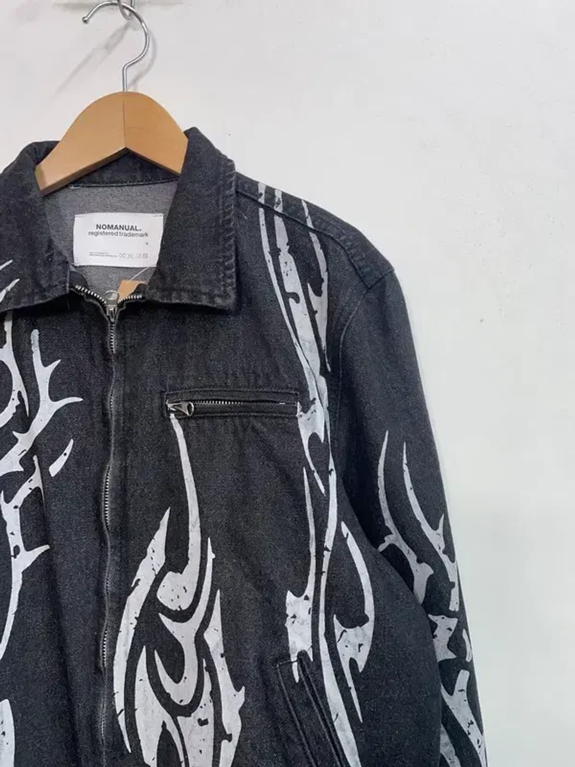 미디움 노매뉴얼 더현대서울 팝업 한정판 트라이벌 데님 트러커 자켓 상품이미지7