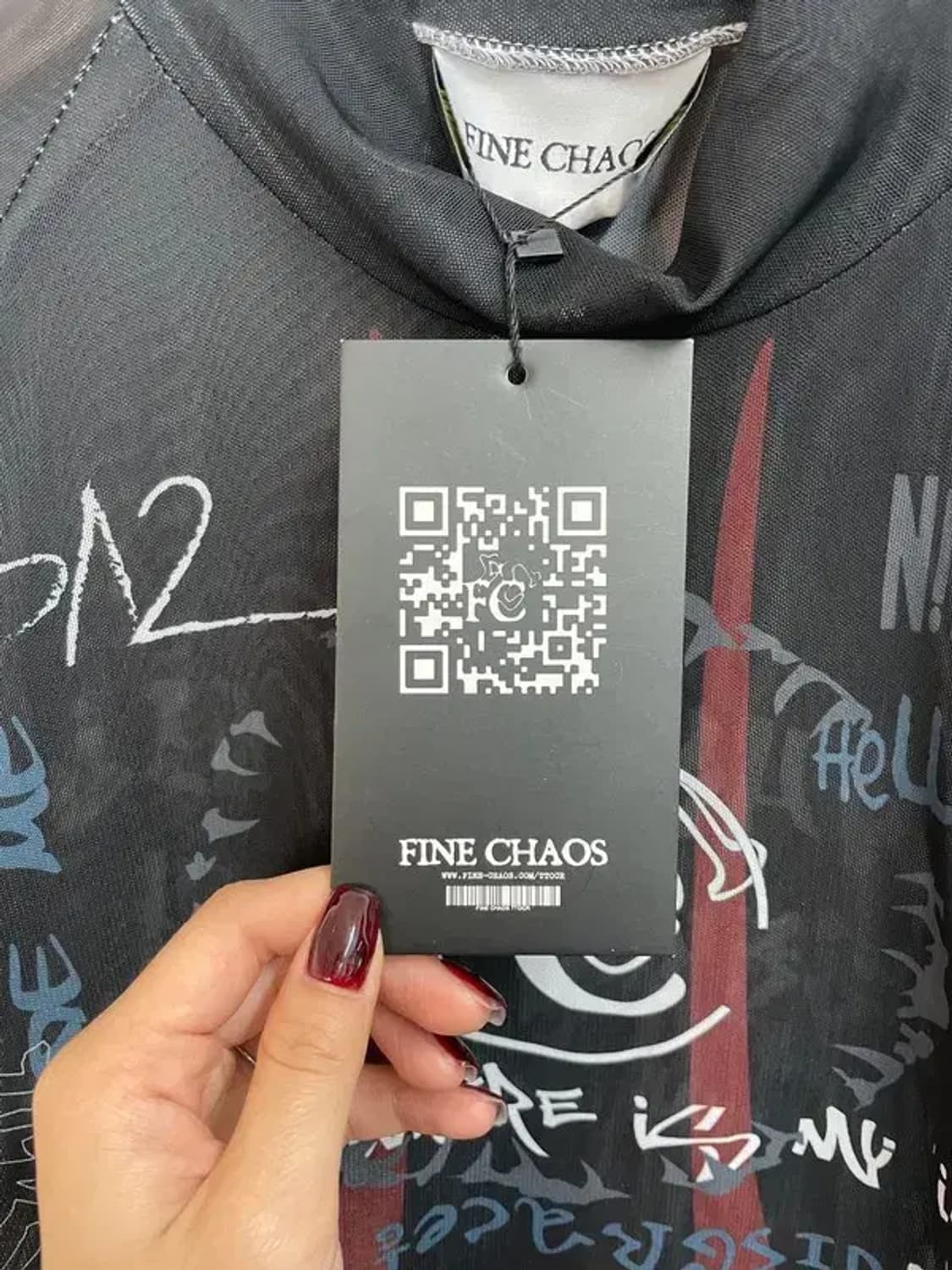 새상품 미디움 FINE CHAOS 매쉬 탑 블랙 상품이미지7