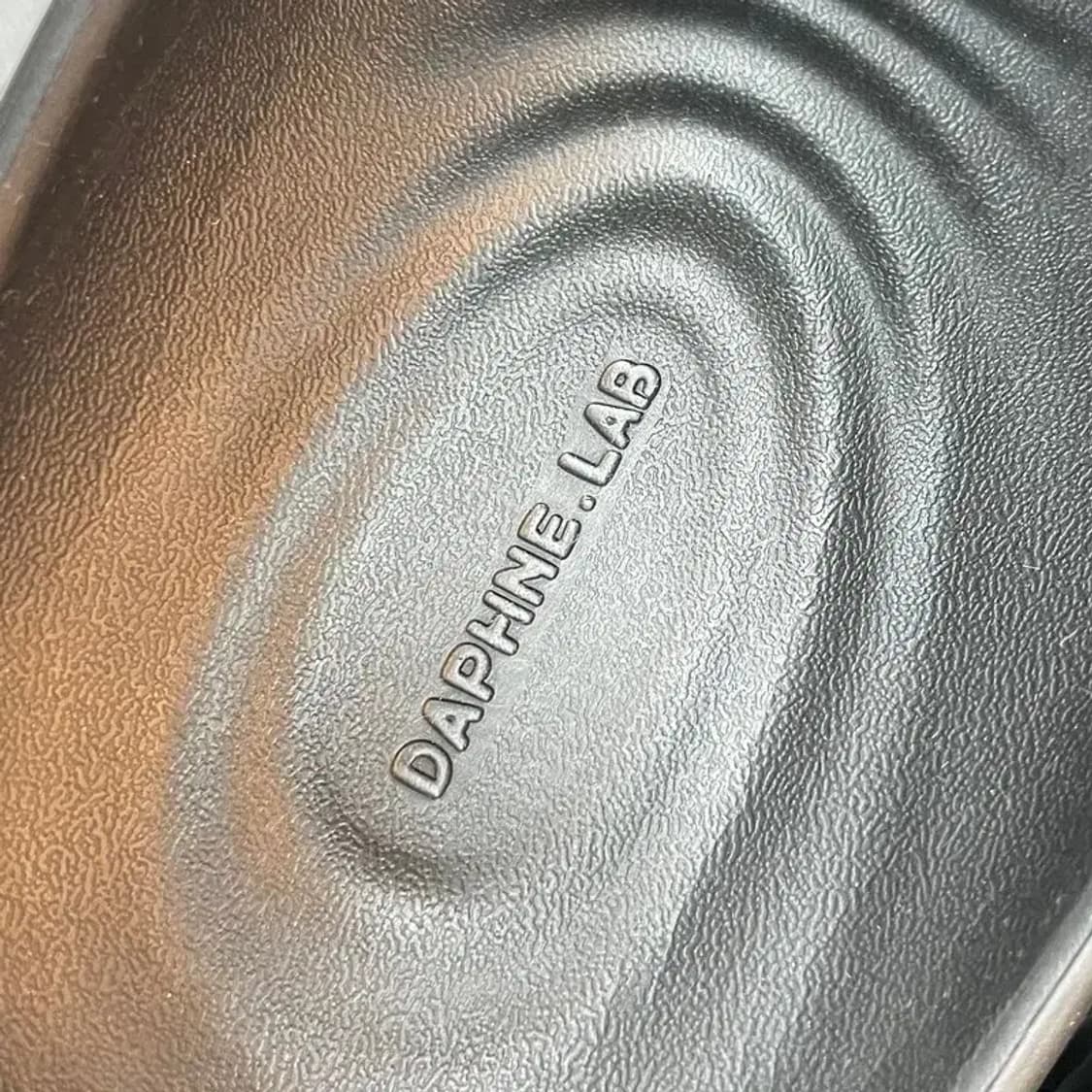 245 새상품 다프네랩 롤리팝 시리즈 통굽 클로그 블랙 상품이미지5