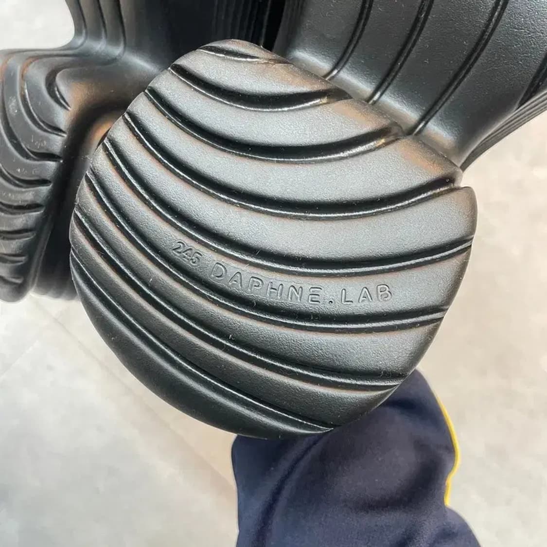 245 다프네 랩 통굽 키높이 슬리퍼 샌들 새상품 블랙 상품이미지8