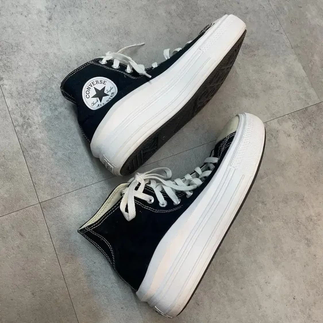 250 컨버스 척테일러 올스타 무브 하이 블랙 스니커즈 상품이미지3