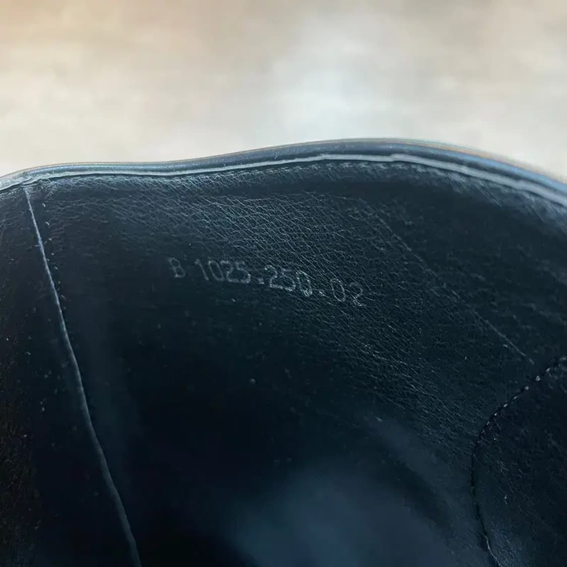 250 새상품급 여자 뽀족 롱부츠 블랙 유광 레더 롱부츠 상품이미지7