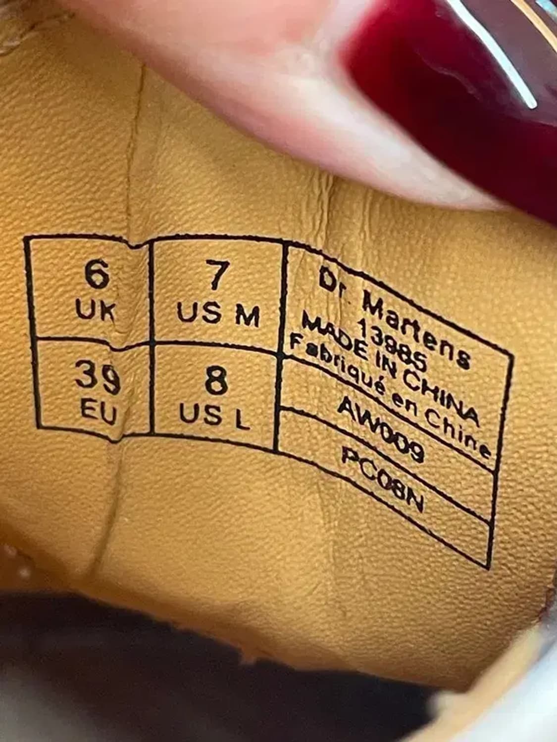 39 닥터마틴 13985 윙팁 레더 로퍼 화이트 상품이미지6