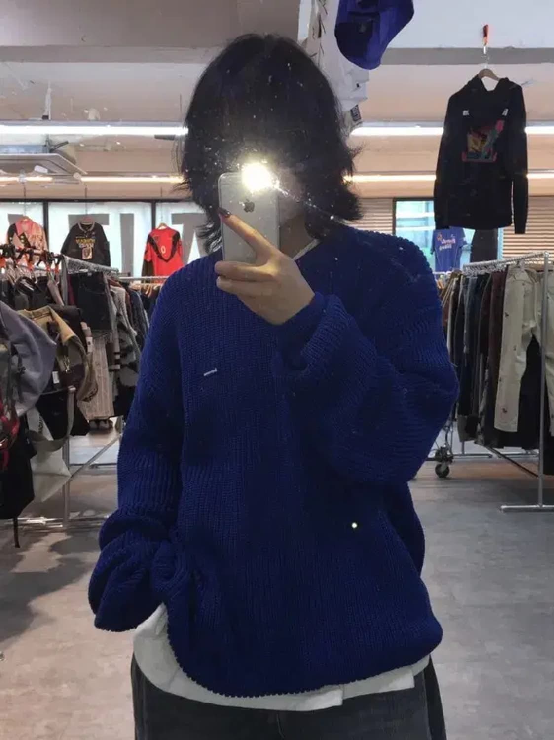 라지 슈프림 스몰 박스 립드 스웨터 로얄 블루 상품이미지1