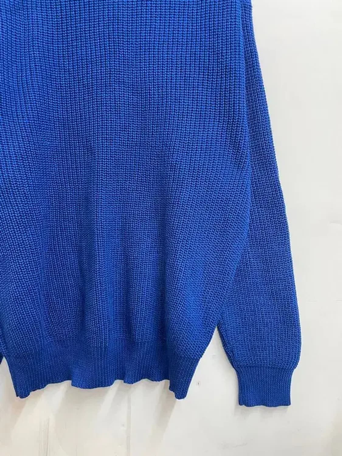라지 슈프림 스몰 박스 립드 스웨터 로얄 블루 상품이미지8