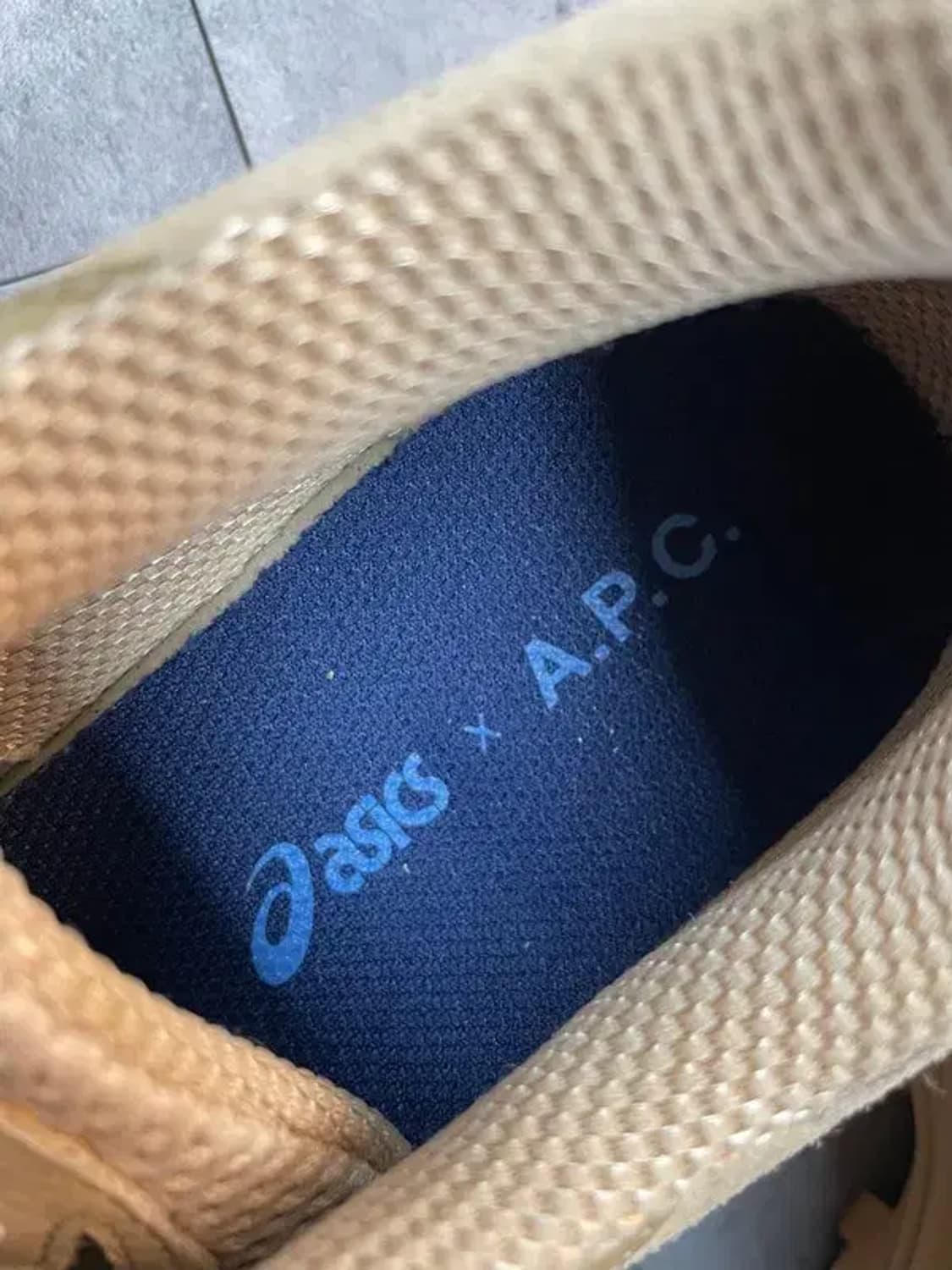 270 아식스 x 아페쎄 콜라보 젤소노마 15-50 스니커즈 상품이미지5