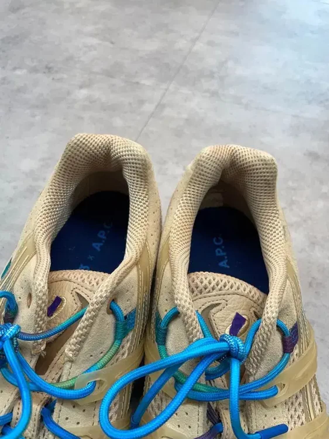 270 아식스 x 아페쎄 콜라보 젤소노마 15-50 스니커즈 상품이미지8