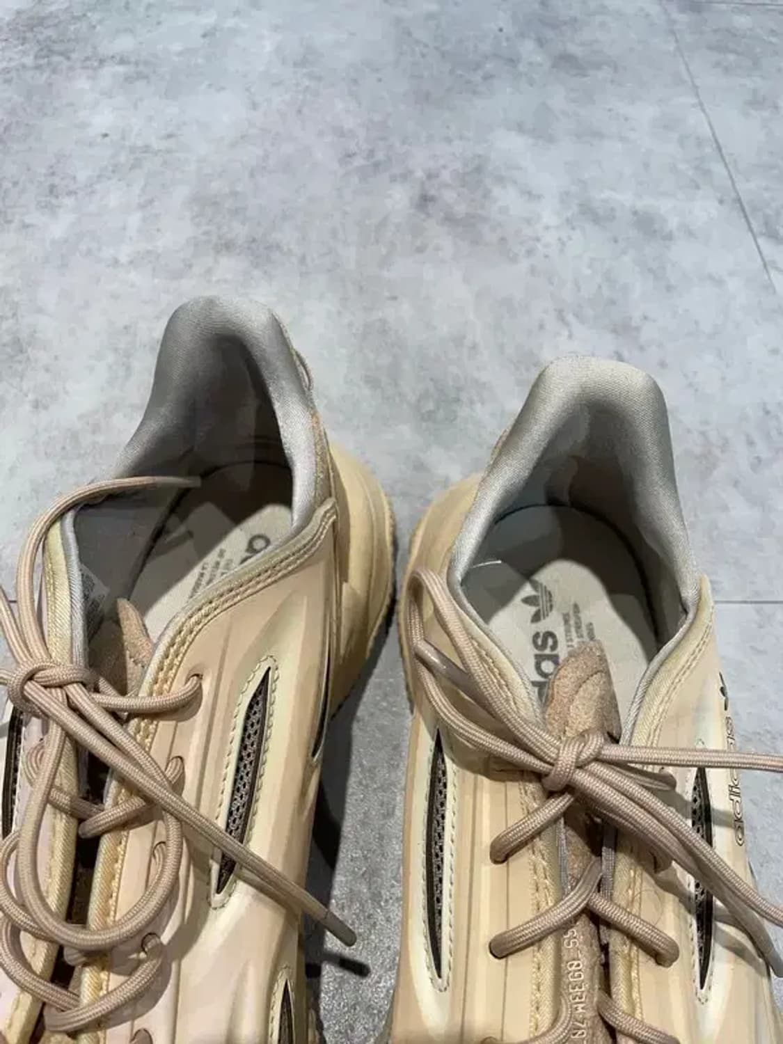 270 아디다스 오즈위고 셀록스 리넨 베이지 상품이미지8