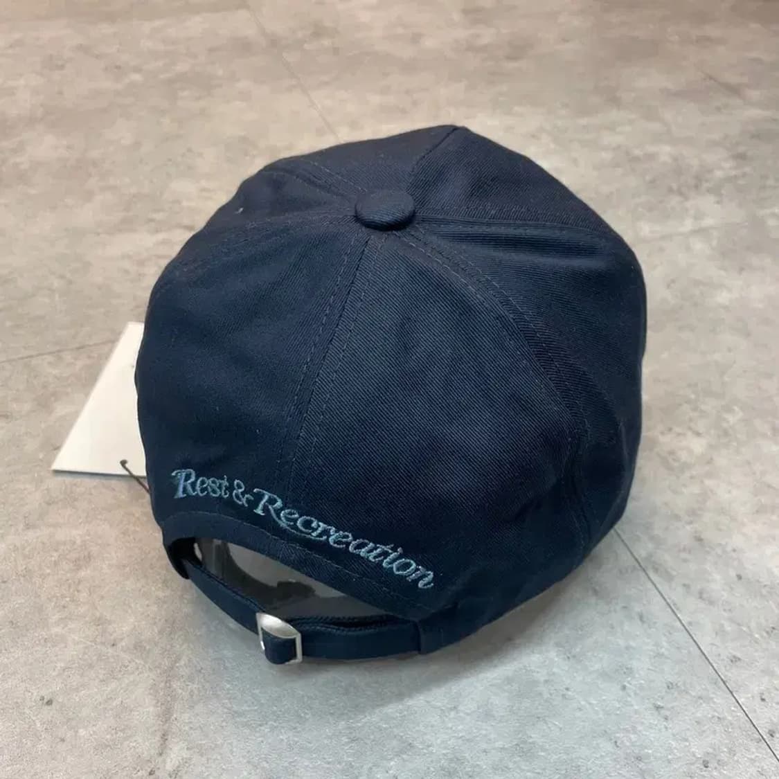 OS 새상품 레스트앤레크레이션 로고 코튼 볼캡 네이비 상품이미지3