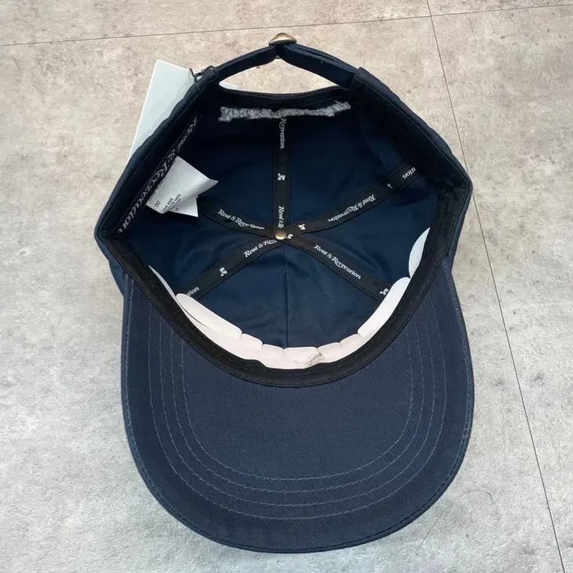 OS 새상품 레스트앤레크레이션 로고 코튼 볼캡 네이비 상품이미지6