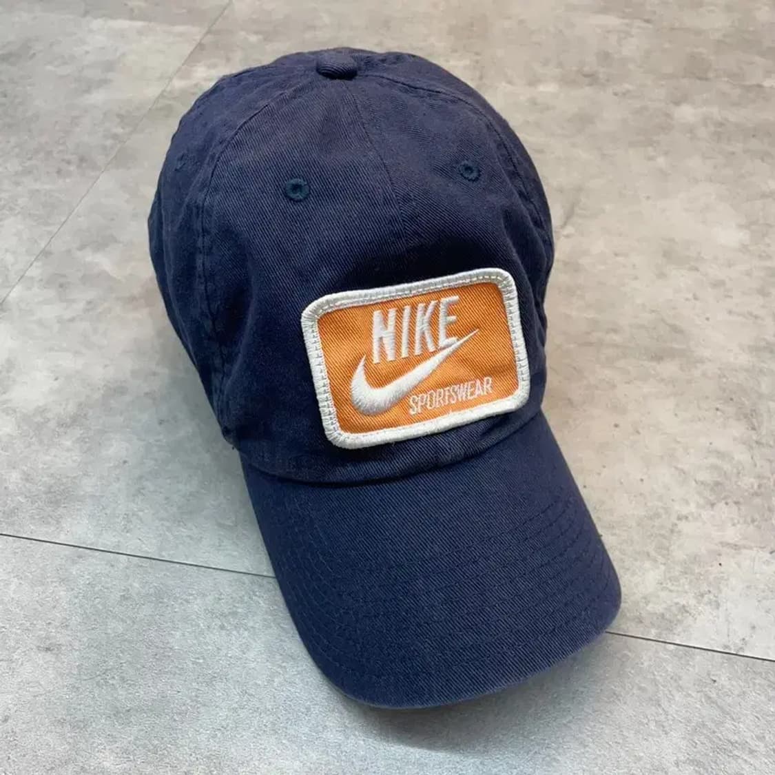 OS 나이키 스포츠웨어 자수 로고 볼캡 네이비 상품이미지2