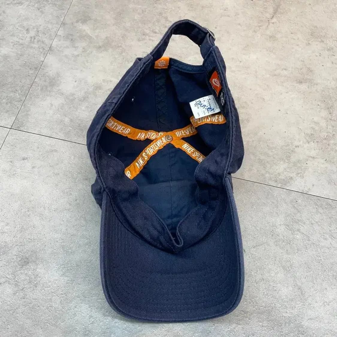 OS 나이키 스포츠웨어 자수 로고 볼캡 네이비 상품이미지6