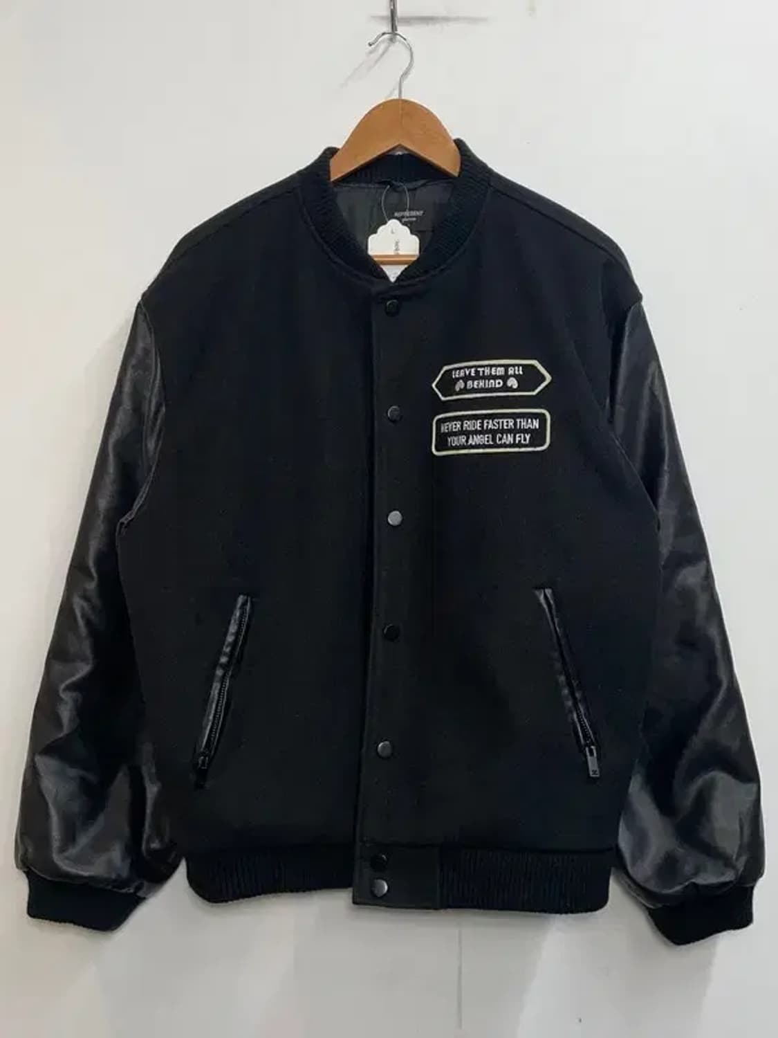 라지 리프레젠트 라지 오너스 클럽 바시티 자켓 블랙 상품이미지2