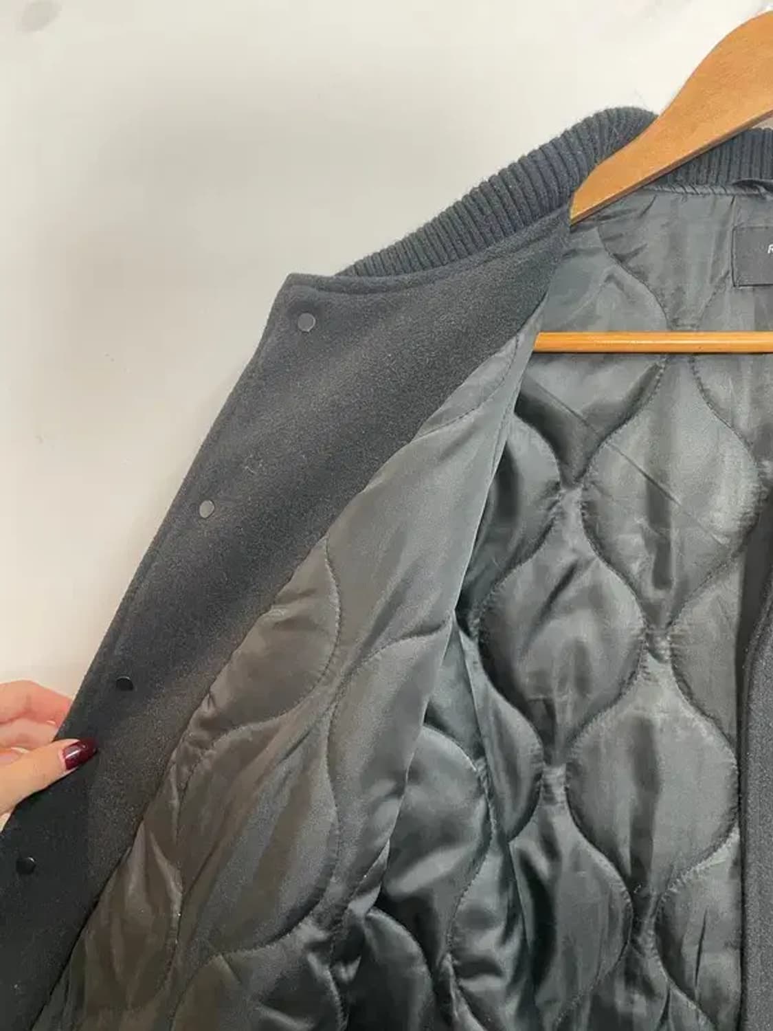 라지 리프레젠트 라지 오너스 클럽 바시티 자켓 블랙 상품이미지6