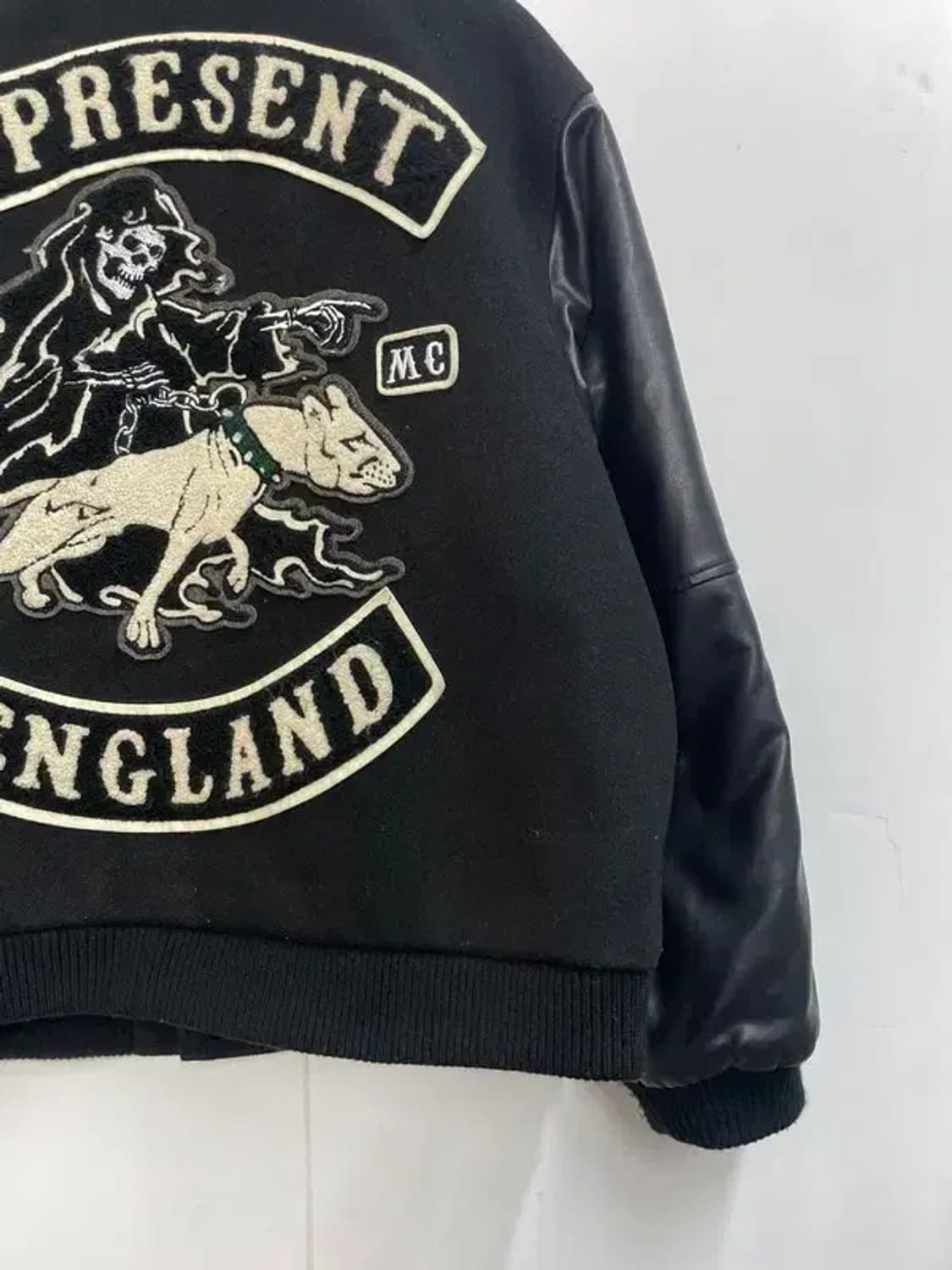 라지 리프레젠트 라지 오너스 클럽 바시티 자켓 블랙 상품이미지9