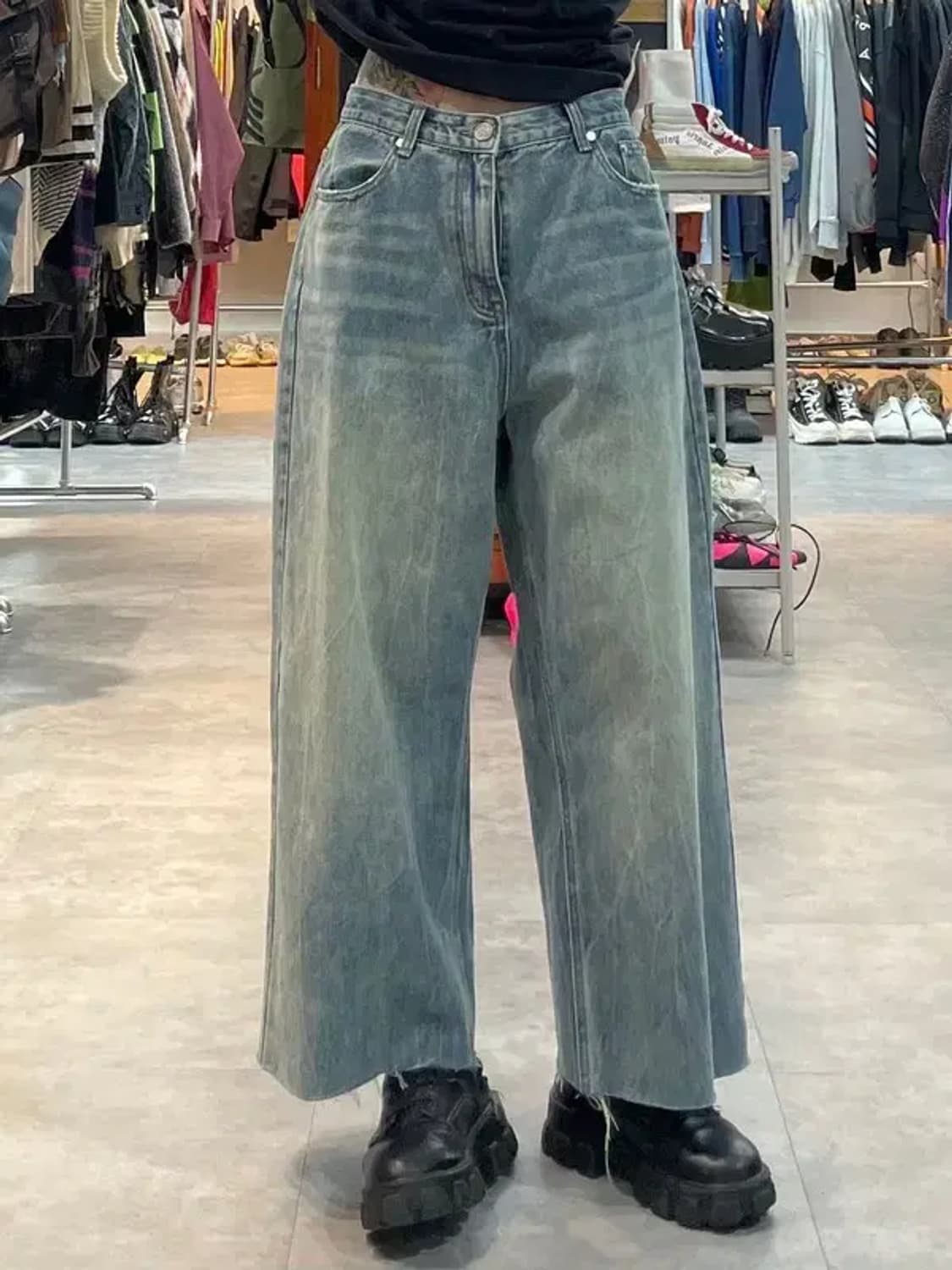 라지 DNSR 디엔에스알 데미지 와이드 워싱 데님 팬츠 상품이미지1