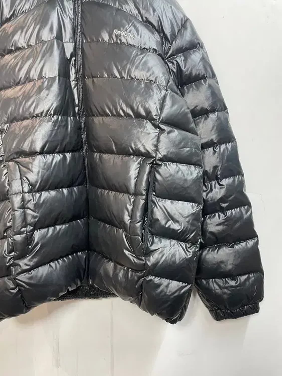 110 리복 베이직 다운 자켓 유광 패딩 점퍼 블랙 상품이미지3