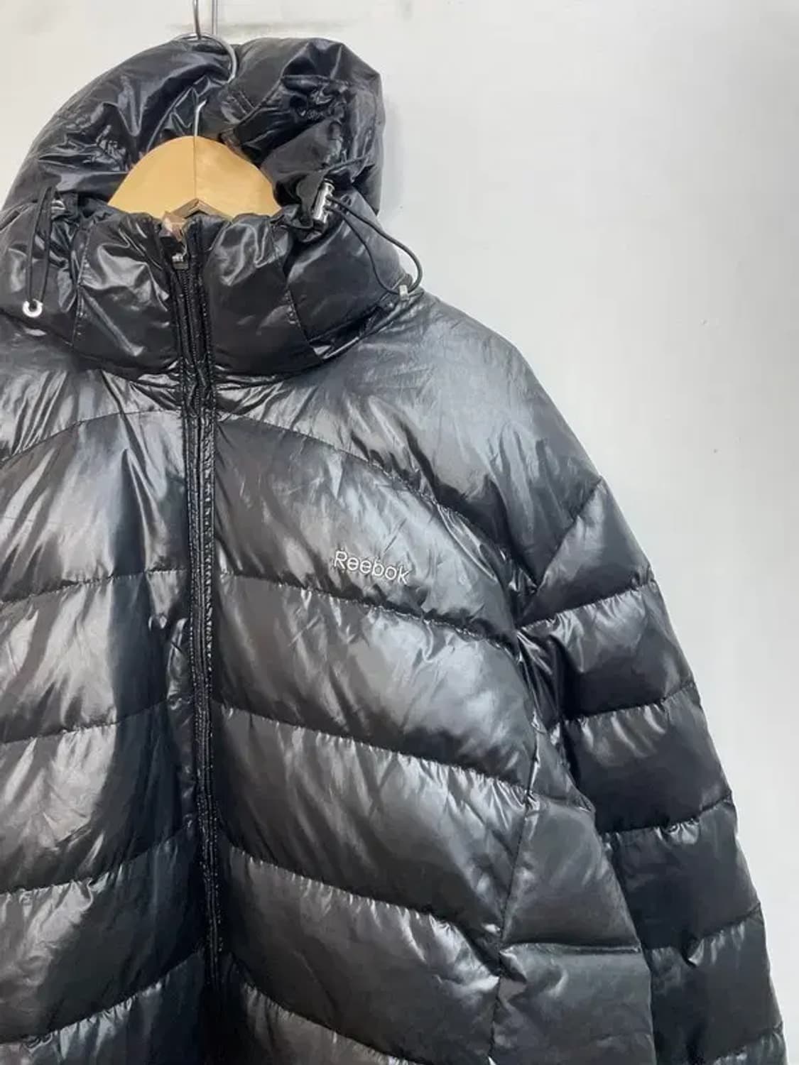 110 리복 베이직 다운 자켓 유광 패딩 점퍼 블랙 상품이미지4