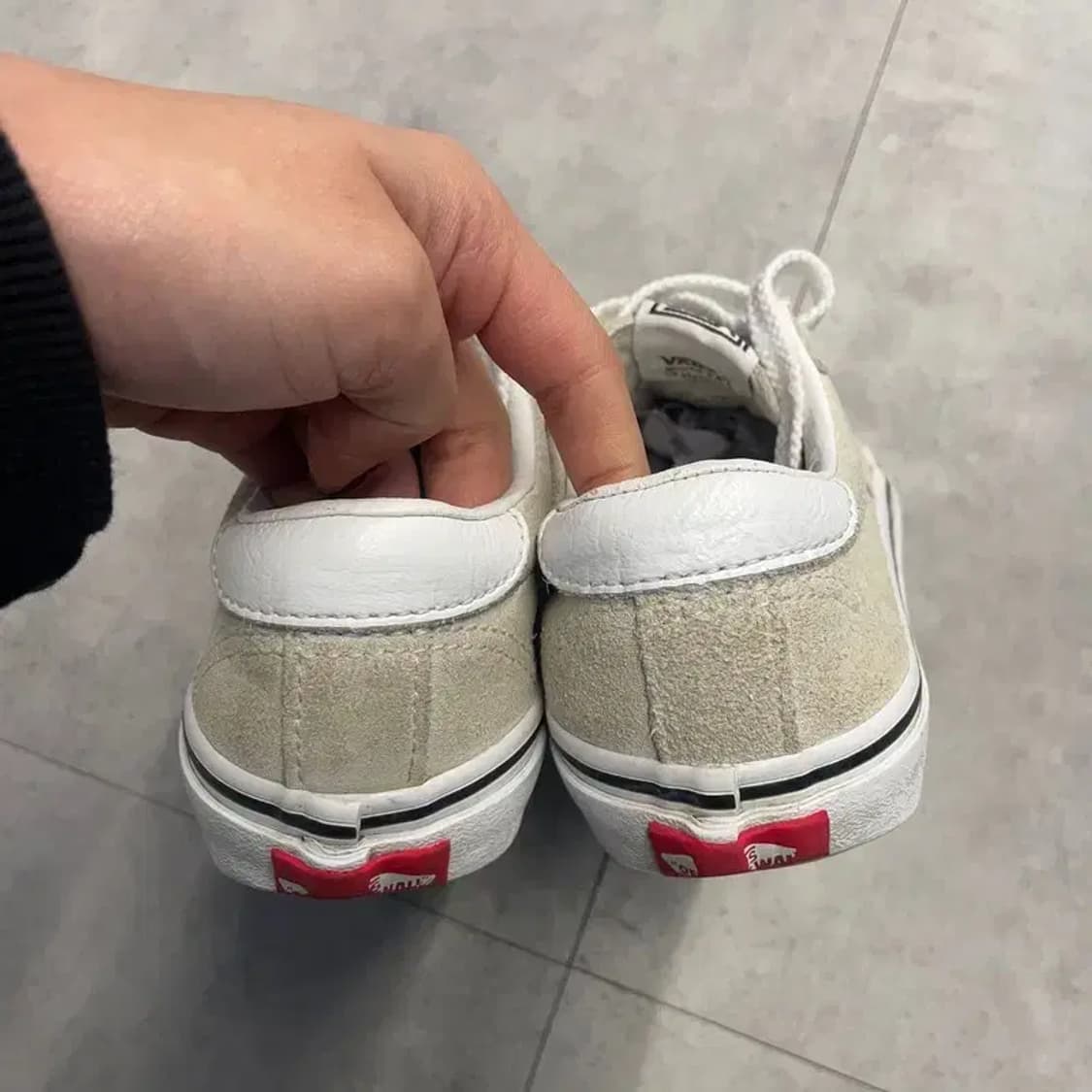 220 반스 스포츠 아이보리 스웨이드 스니커즈 상품이미지10