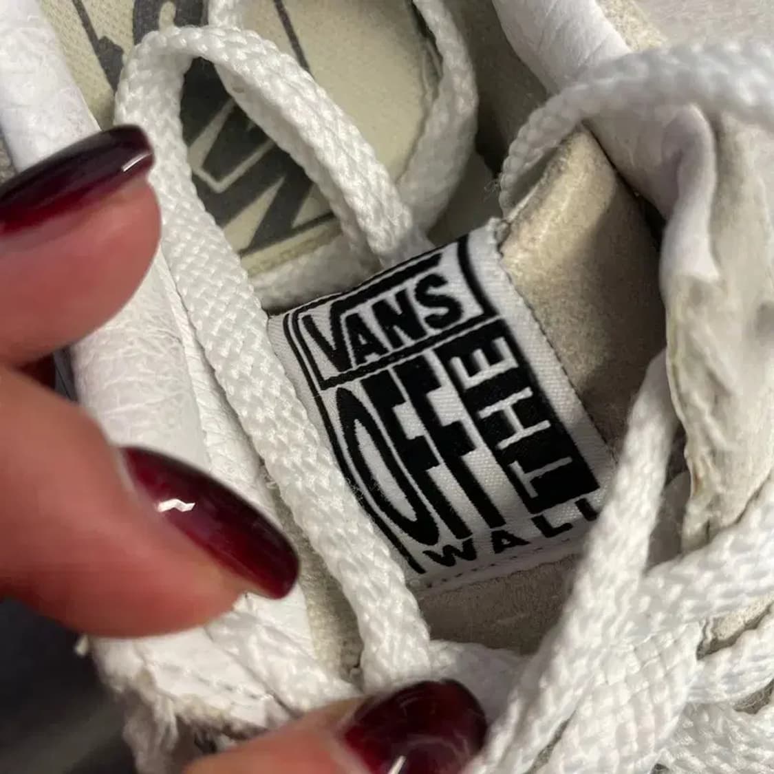 220 반스 스포츠 아이보리 스웨이드 스니커즈 상품이미지5