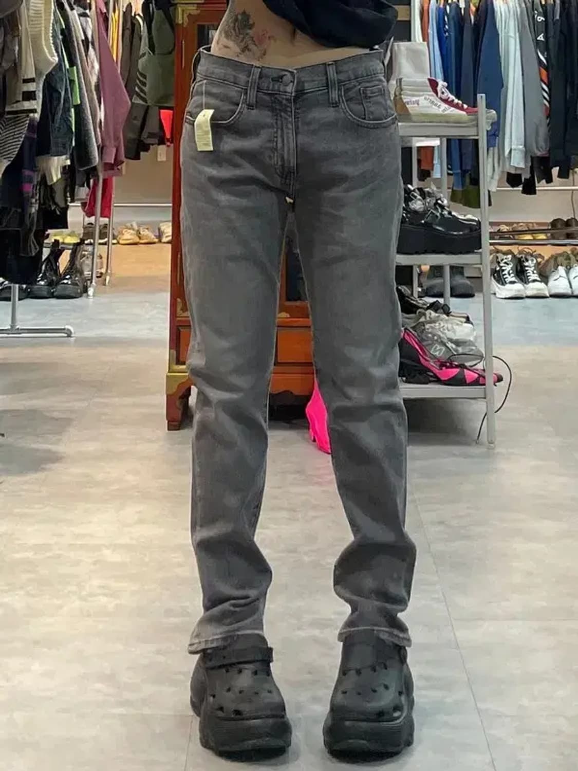 30 새상품 리바이스 프리미엄 워싱 데님 팬츠 블랙 상품이미지1