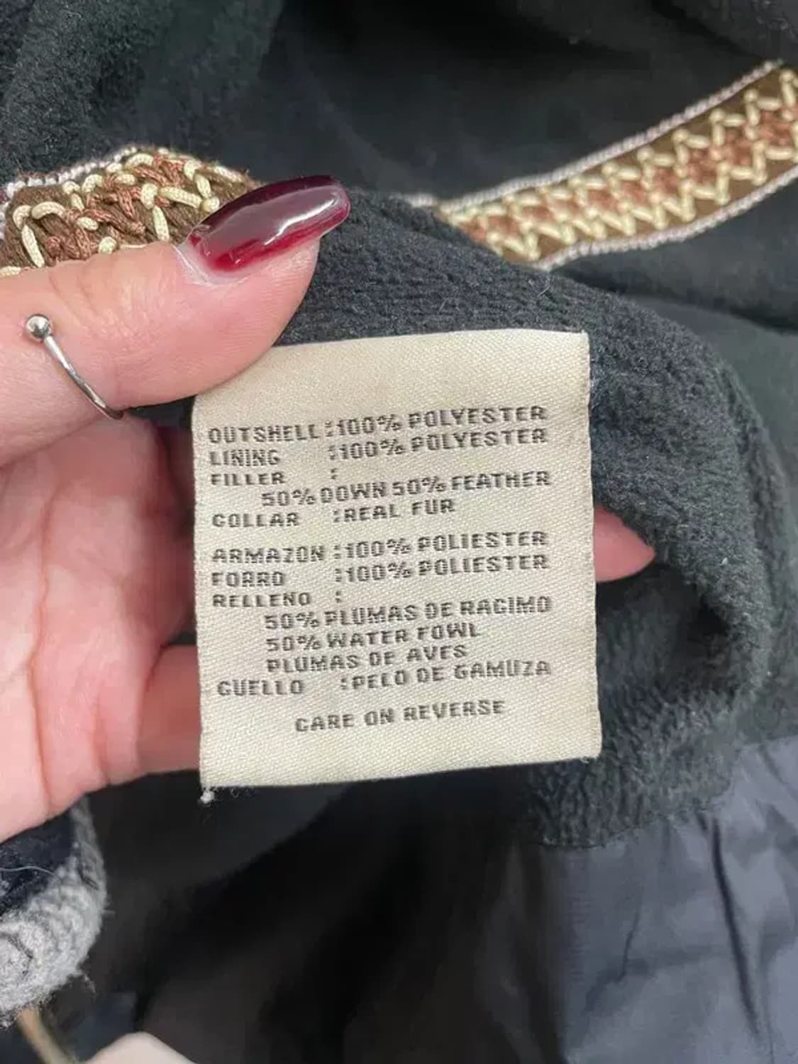 라지 어그 UGG 클래식 다운 자켓 블랙 상품이미지7