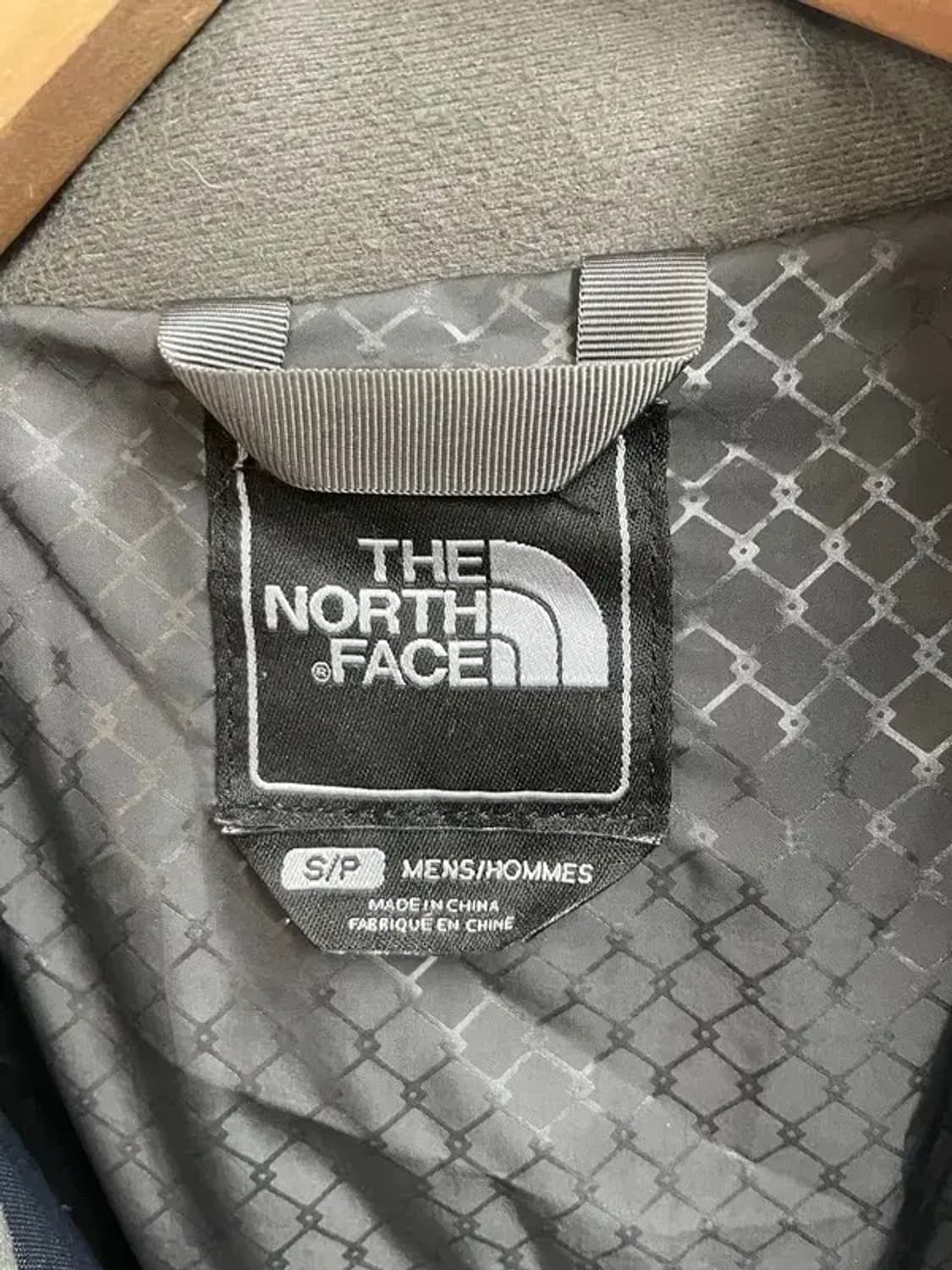 스몰 노스페이스 블랙 구스다운 패딩 점퍼 블랙 상품이미지5