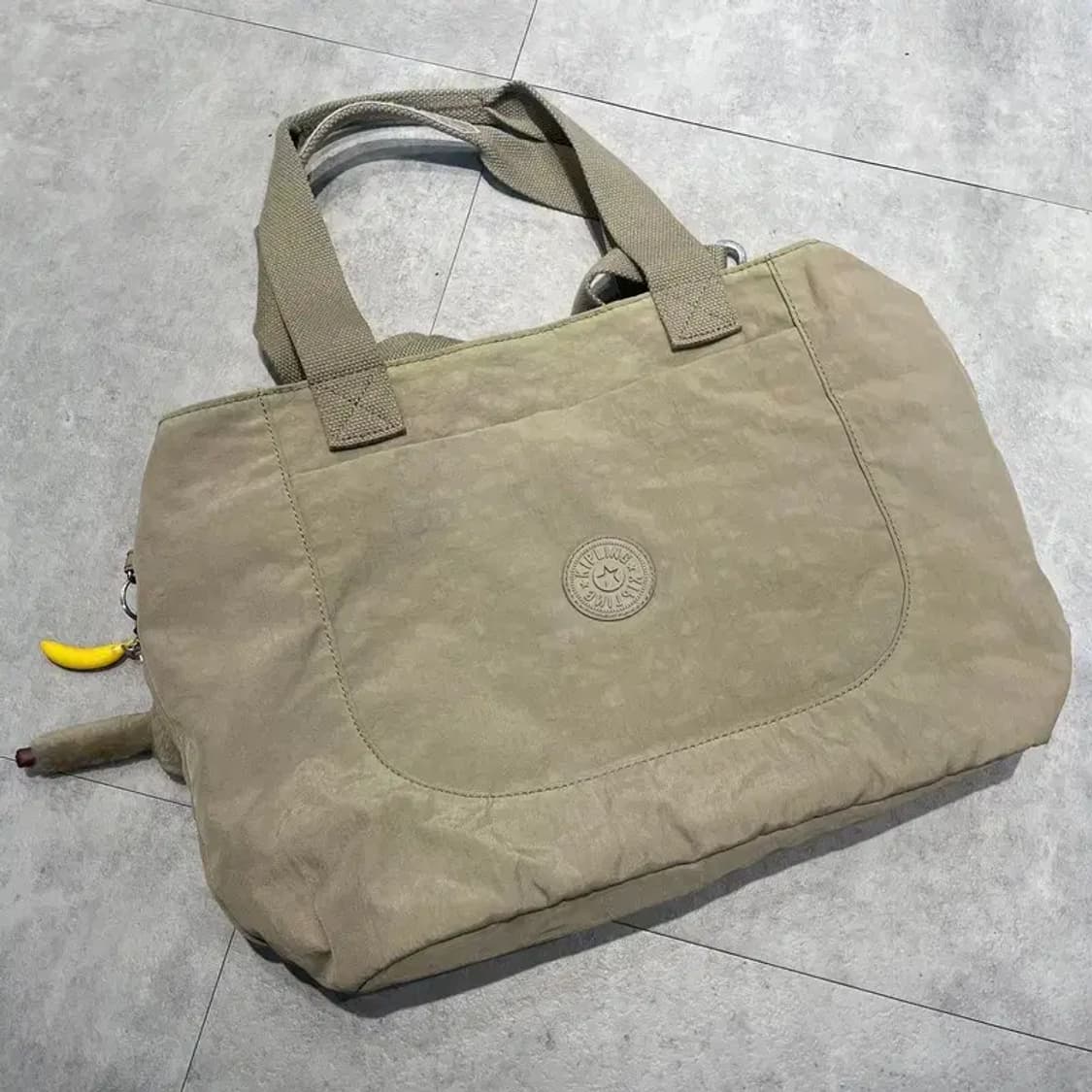 키플링 모카브라운 쿠키패치 고릴라키링 우븐 토트백 숄더백 가방 상품이미지2