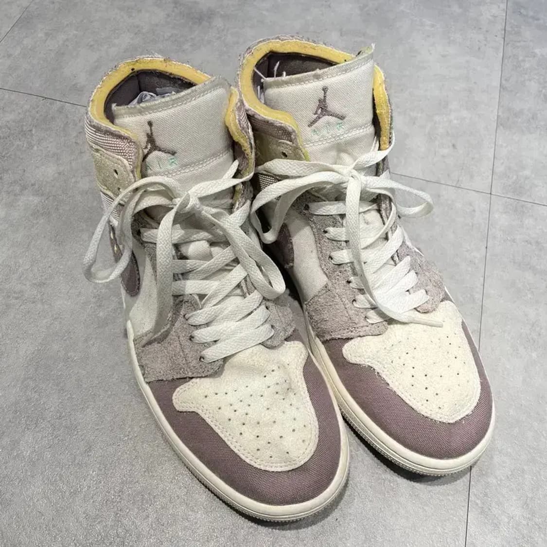 270 나이키 조던 1 미드 SE 크래프트 토프 헤이즈 상품이미지1