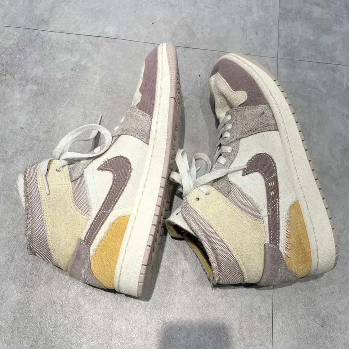 270 나이키 조던 1 미드 SE 크래프트 토프 헤이즈 상품이미지3