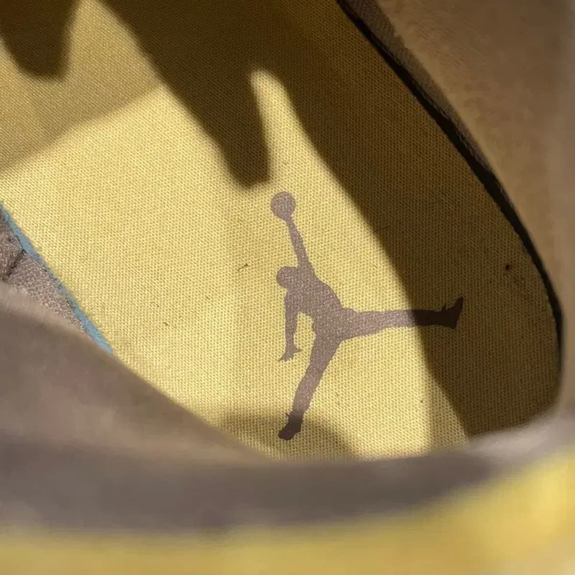 270 나이키 조던 1 미드 SE 크래프트 토프 헤이즈 상품이미지7