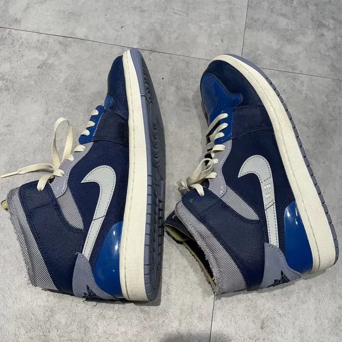 275 나이키 에어 조던 1 미드 SE 크래프트 옵시디언 상품이미지3