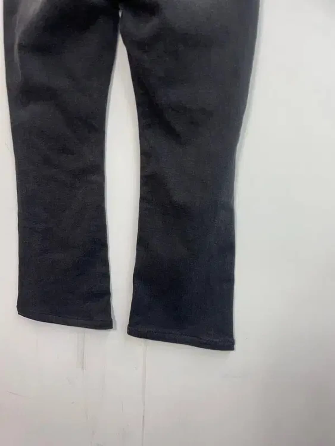 28 트루릴리전 올드스쿨 데님 부츠컷 팬츠 흑청 상품이미지8